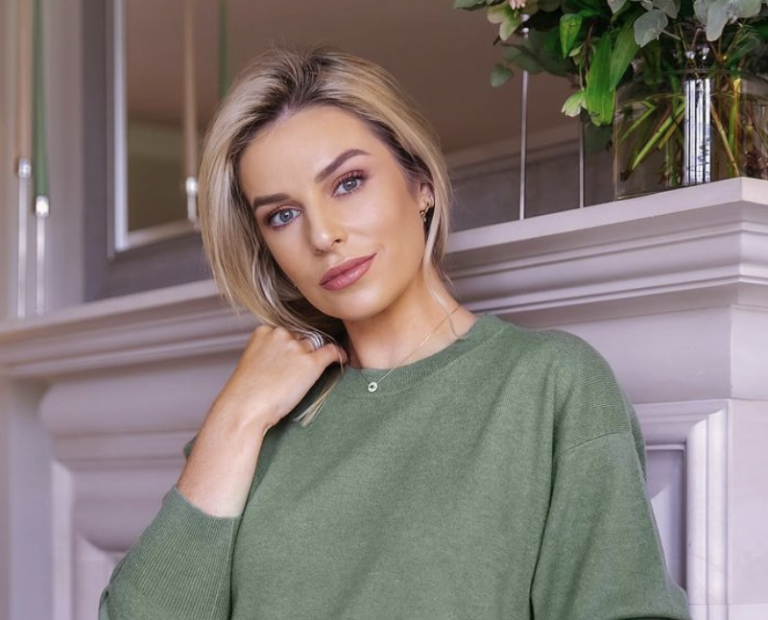 Pippa O’Connor reveals she’s ‘relieved’ after receiving second dose of ...