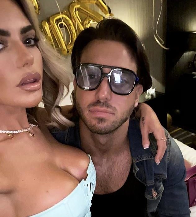 James Lock spending time with reality star ex after splitting from Megan Barton Hanson Goss.ie