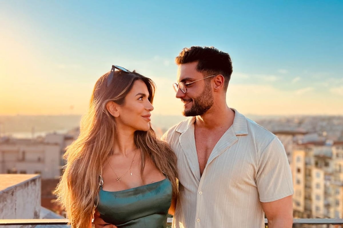 Love Islands Ekin Su And Davide Share Loved Up Holiday Snaps After