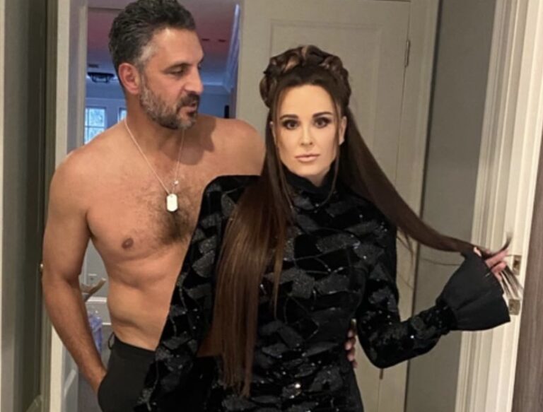 Kyle Richards denies rumours she’s dating country singer Morgan Wade ...