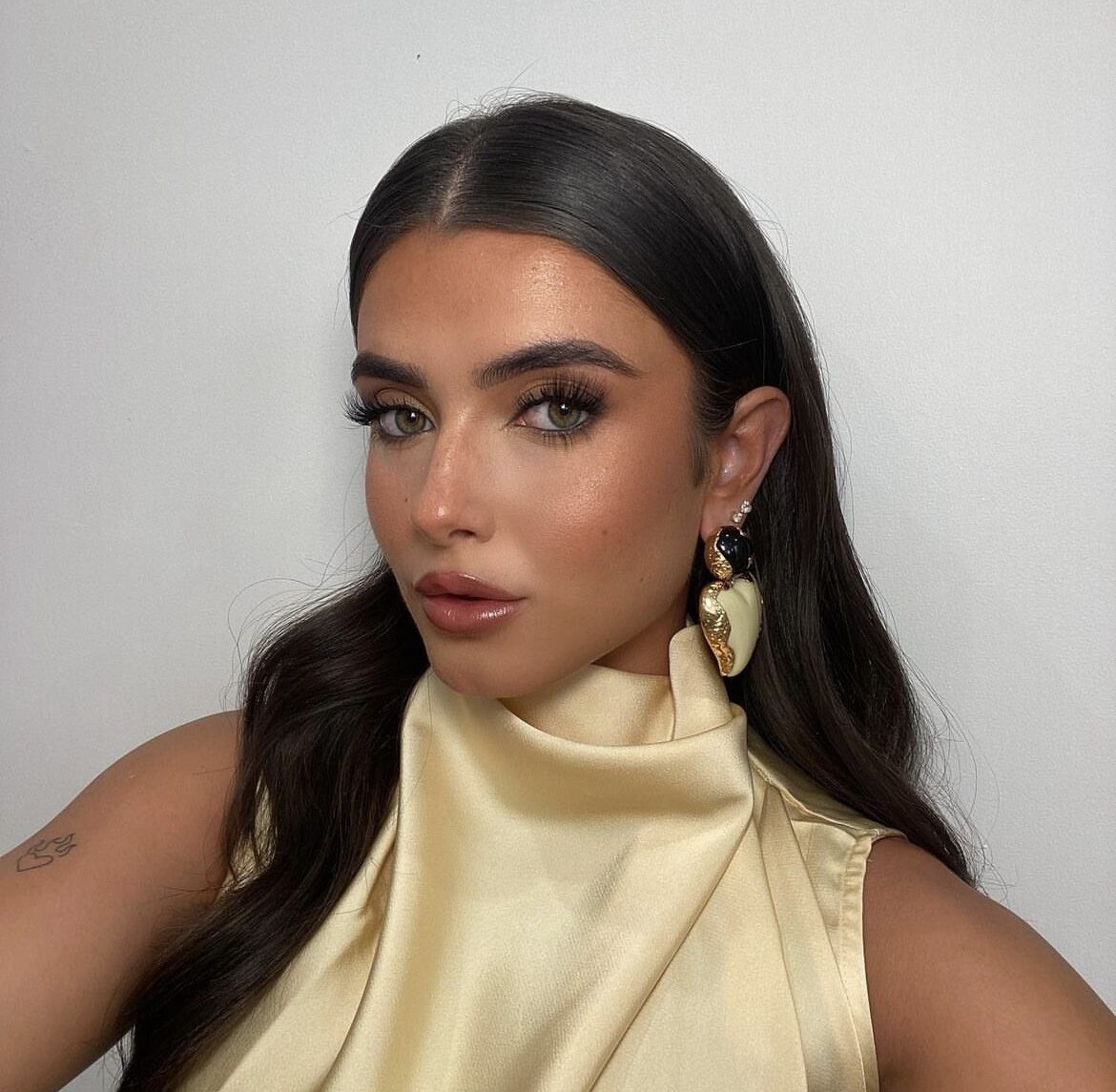 Up and Coming: Makeup artist and content creator Chloe Koyce | Goss.ie